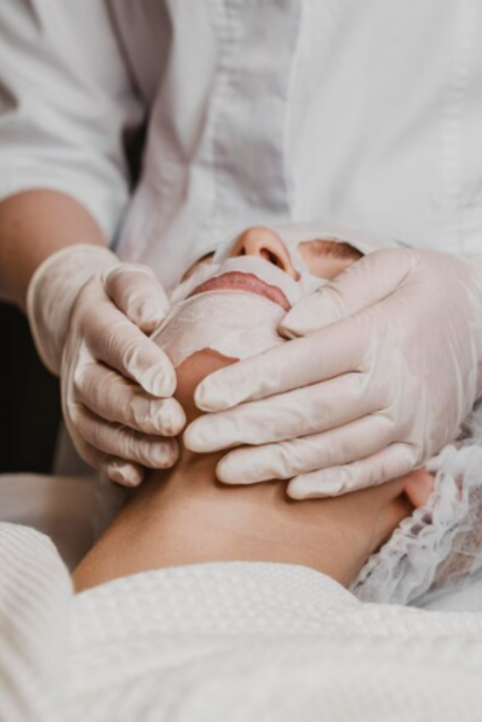 Freckles removal treatment